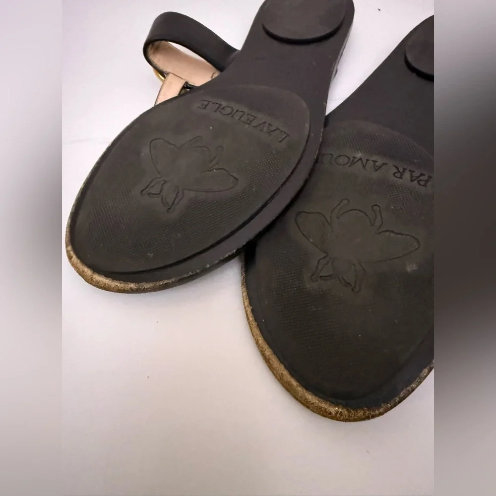 Gucci Black and Gold Sandals - Picture 15 of 16